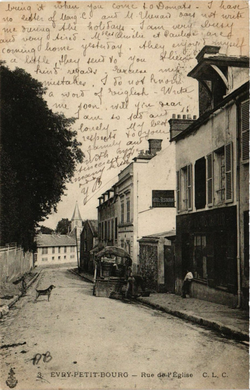 Carte postale ancienne Evry-Petit-Bourg - Rue de l'Eglise à Évry
