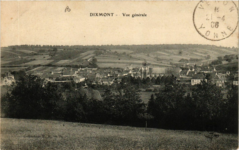 Carte postale ancienne Dixmont - Vue générale à Dixmont