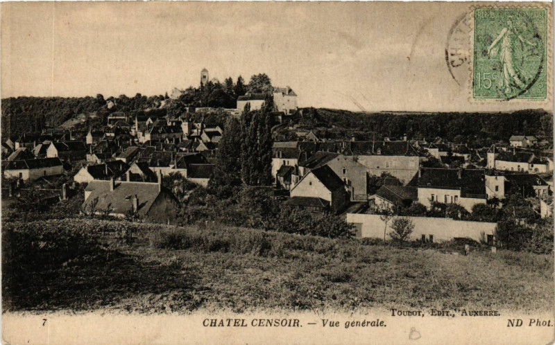 Carte postale ancienne Chatel-Censoir - Vue générale à Châtel-Censoir