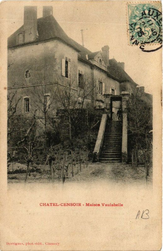 Carte postale ancienne Chatel-Censoir - Maison Vaiabelle à Châtel-Censoir