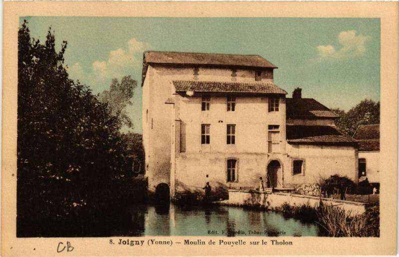 Carte postale ancienne Joigny - Moulin de Pouyelle sur le Tholon à Joigny