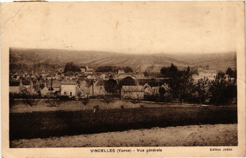 Carte postale ancienne Vincelles - Vue générale à Vincelles