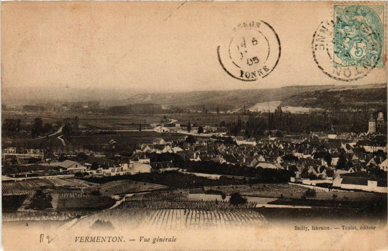 Carte postale ancienne Vermenton - Vue générale à Vermenton