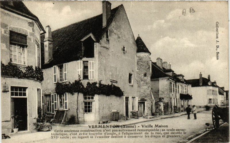Carte postale ancienne Vermenton - Vieille Maison à Vermenton