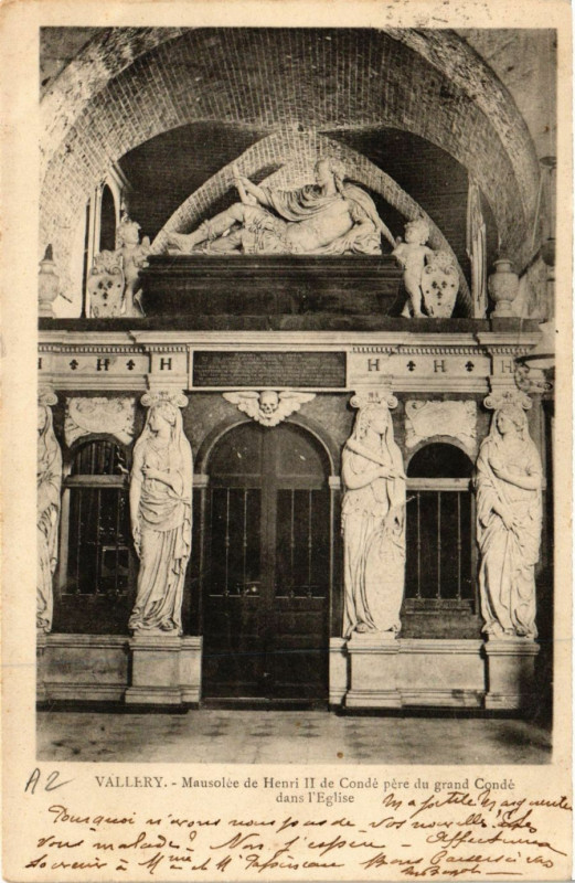 Carte postale ancienne Vallery - Mausolée de Henri Ii de Condé pere du grand Condé dans . à Vallery