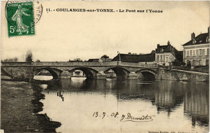 Carte postale ancienne Coulanges-sur-Yonne - Le Pont sur l'Yonne à Coulanges-sur-Yonne