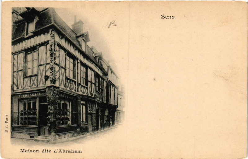 Carte postale ancienne Sens - Maison dite d'Abraham à Sens