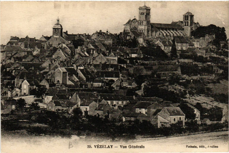 Carte postale ancienne Vezelay - Vue générale à Vézelay