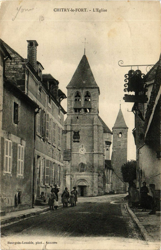 Carte postale ancienne Chitry-le-Fort - L'Eglise à Chitry