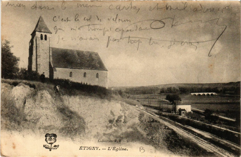 Carte postale ancienne Etigny - L'Eglise à Étigny