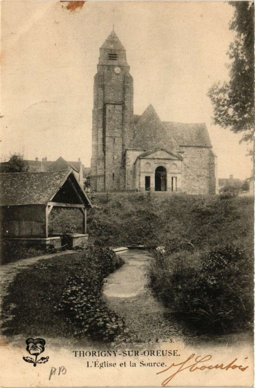 Carte postale ancienne Thorigny-sur-Oreuse - L'Eglise et la Source à Thorigny-sur-Oreuse
