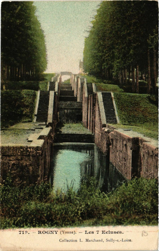 Carte postale ancienne Vallée de la Cure Sermizelles Reflet de l'Eglise dans la Cure à Sermizelles
