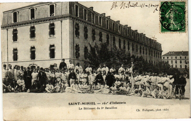 Carte postale ancienne Saint Mihiel-Le Bátiment du 3e Bataillon à Saint-Mihiel