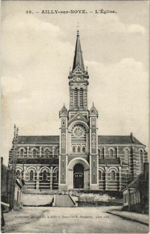 Carte postale ancienne Ailly-sur-Noye Eglise