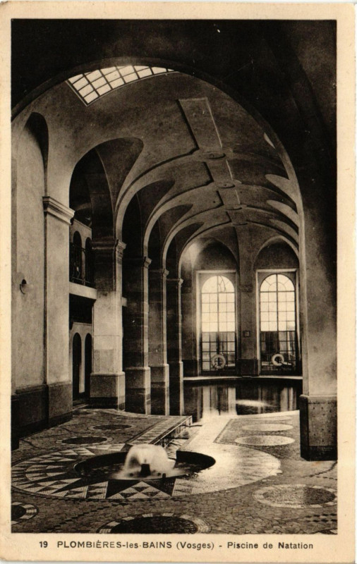 Carte postale ancienne Plombieres-les-Bais - Piscine de Natation