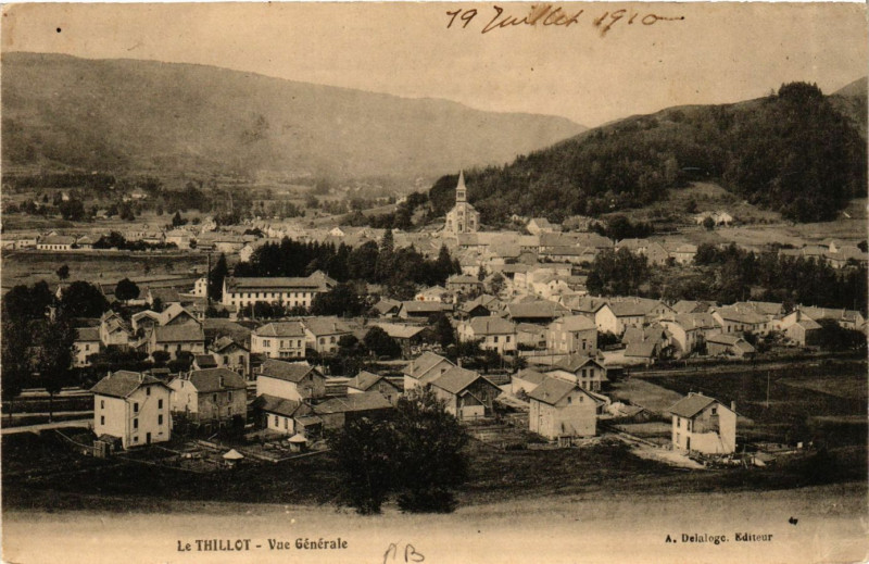 Carte postale ancienne Le Thillot - Vue générale au Thillot
