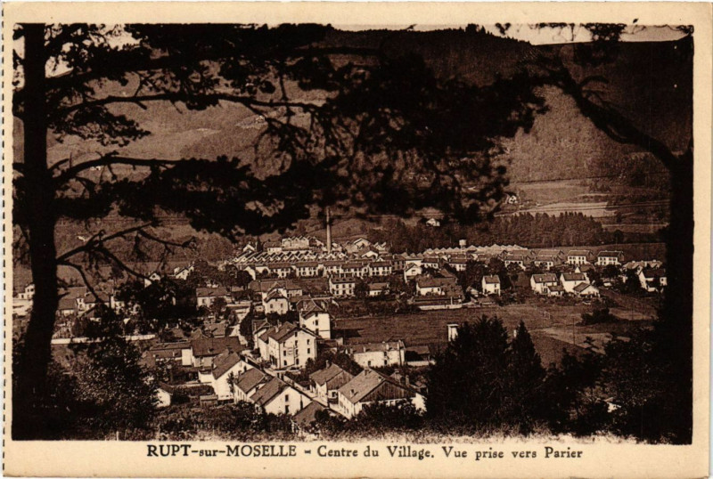 Carte postale ancienne Rupt-sur-Moselle - Centre du Village. Vue prise vers Parier à Rupt-sur-Moselle