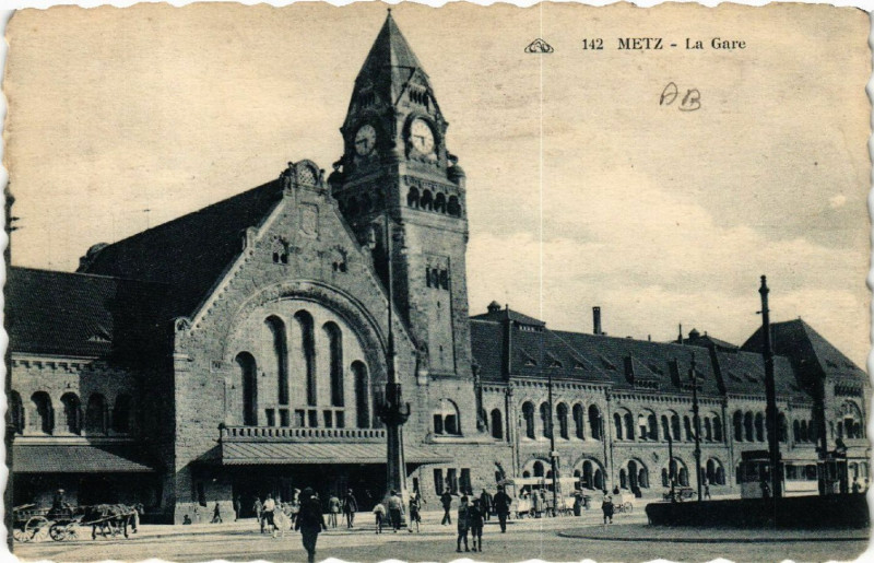 Carte postale ancienne Metz - La Gare à Metz