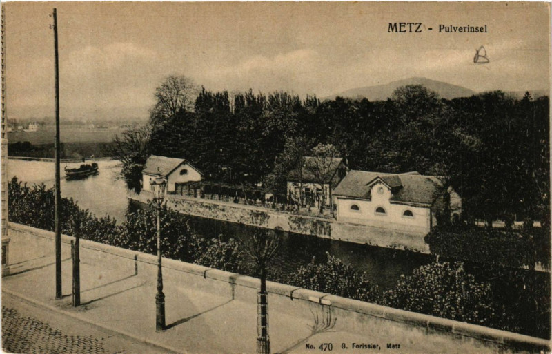 Carte postale ancienne Metz - Pulverinsel à Metz