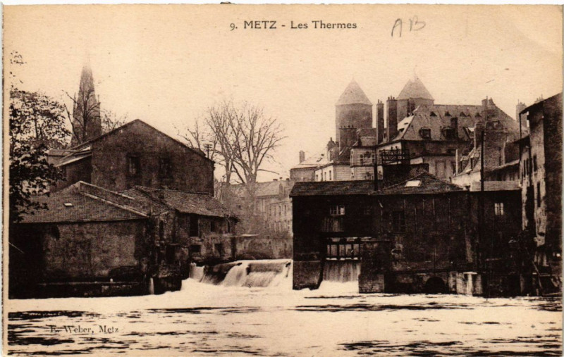 Carte postale ancienne Metz - Les Thermes à Metz