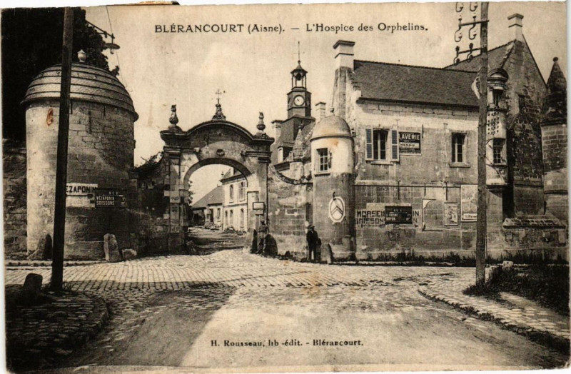 Carte postale ancienne Blerancourt Hospice des Orphelins à Blérancourt
