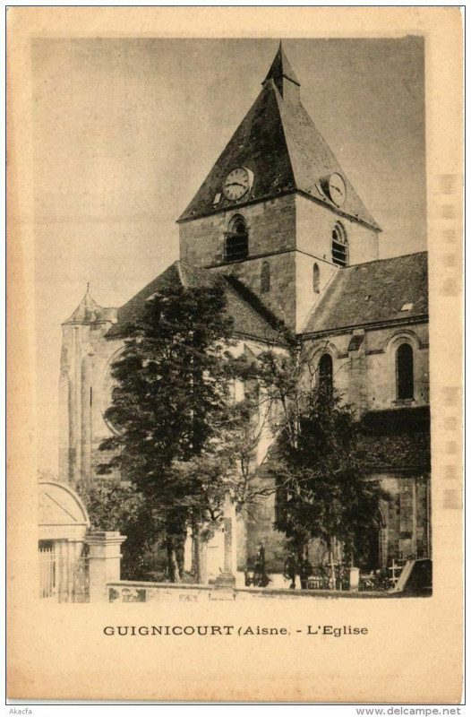 Carte postale ancienne Guignicourt. L'Eglise