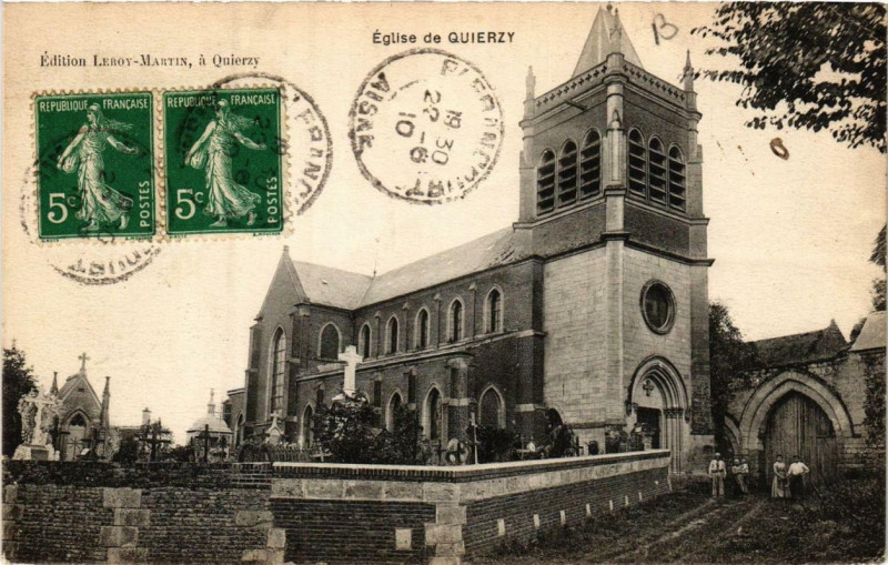 Carte postale ancienne Eglise de Quierzy à Quierzy