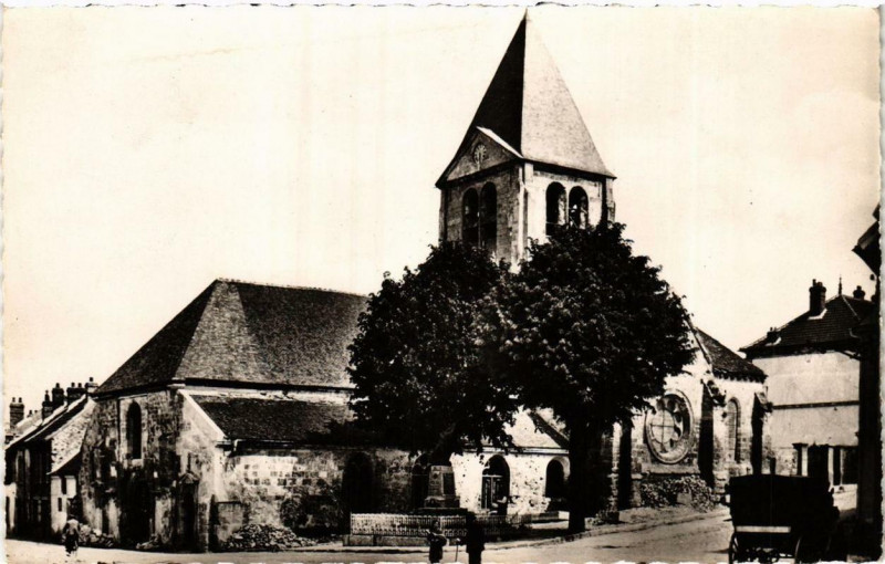 Carte postale ancienne Coincy Eglise à Coincy
