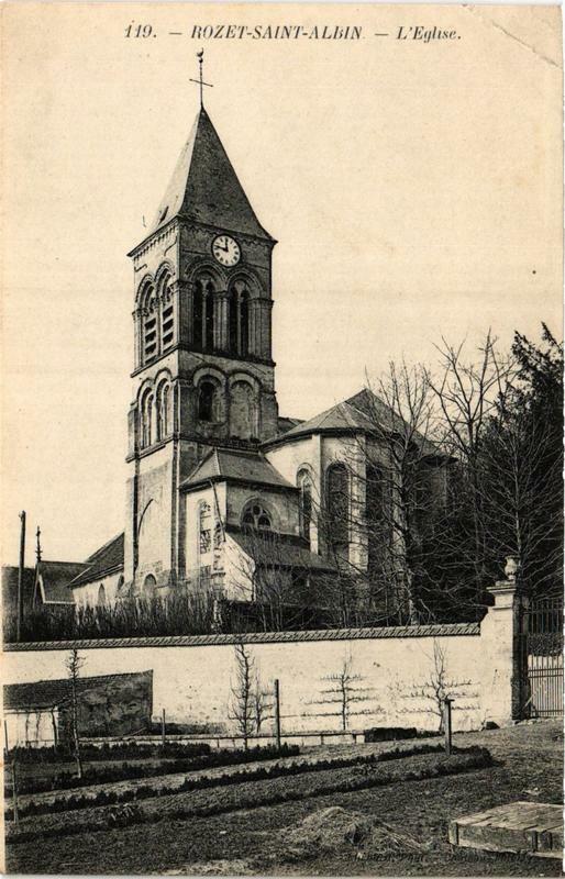 Carte postale ancienne Rozet Saint-Albin. L'Eglise à Rozet-Saint-Albin