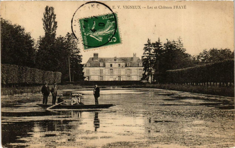 Carte postale ancienne E.V. Vigneux. Lac et Chateau Fraye