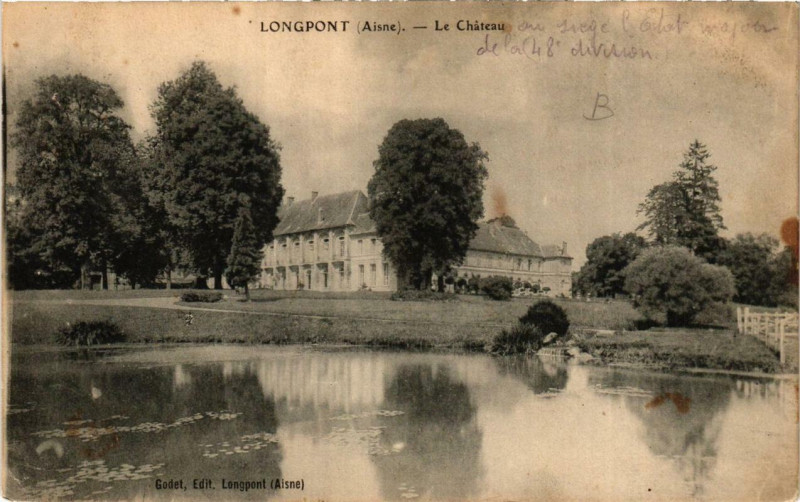 Carte postale ancienne Longpont Le Chateau à Longpont