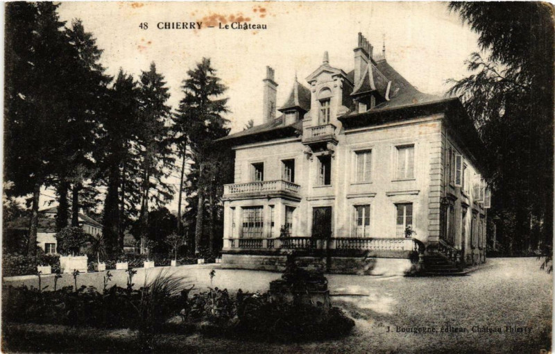 Carte postale ancienne Chierry. Le Chateau à Chierry
