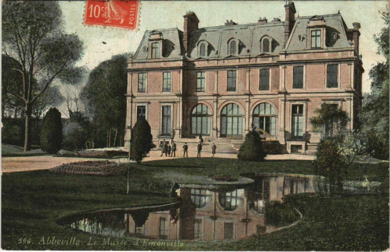 Carte postale ancienne Abbeville Le Musée à Abbeville