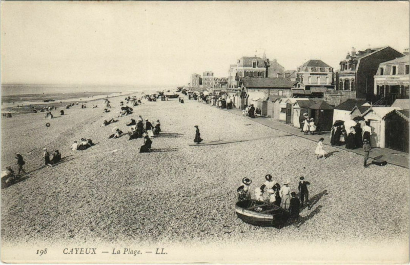 Carte postale ancienne Cayeux-sur-Mer La Plage à Cayeux-sur-Mer