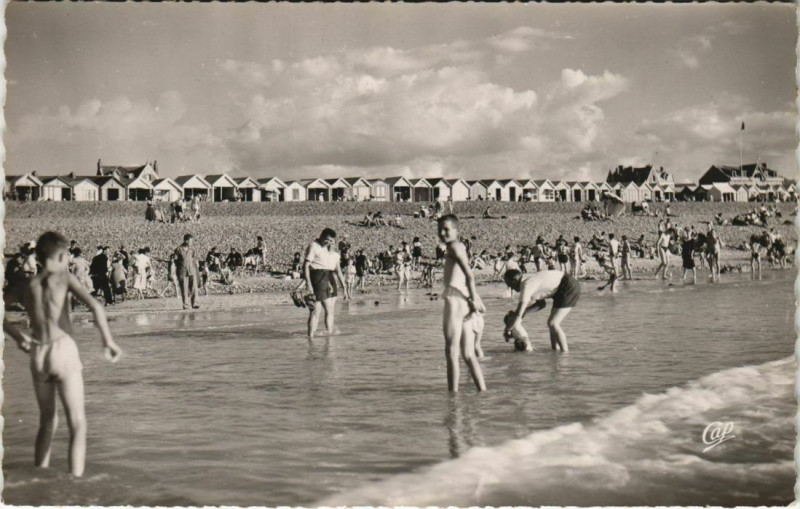 Carte postale ancienne Cayeux-sur-Mer La Plage à Cayeux-sur-Mer