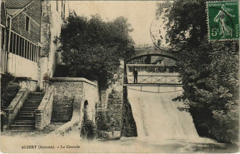 Carte postale ancienne Albert La Cascade à Albert