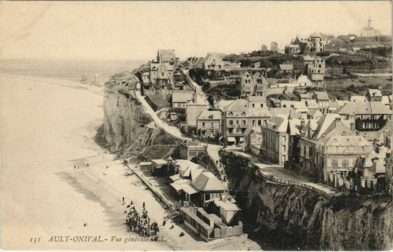 Carte postale ancienne Ault vue générale à Ault