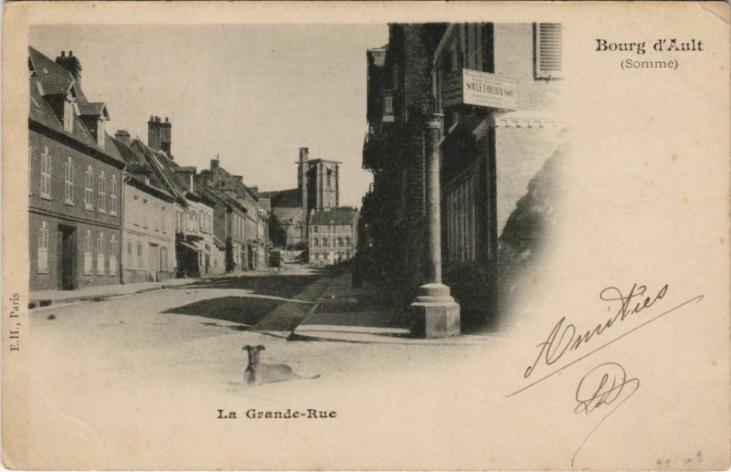 Carte postale ancienne Bourg Ault Grande Rue à Ault