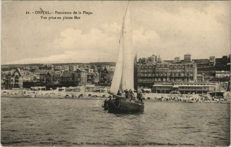Carte postale ancienne Onival Panorama de la Plage