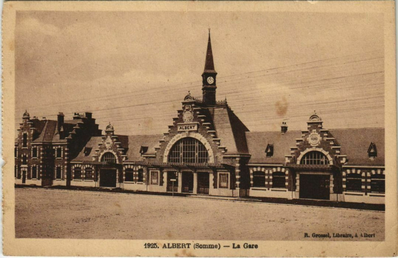 Carte postale ancienne Albert La Gare à Albert