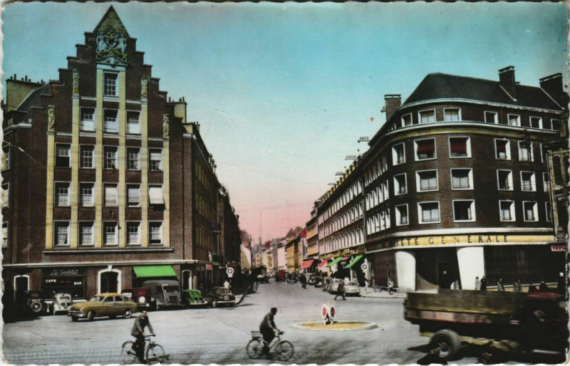 Carte postale ancienne Amiens Rue des Trois Cailloux à Amiens