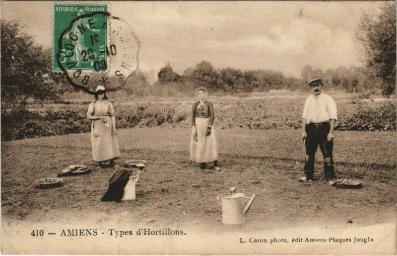 Carte postale ancienne Amiens Typs d'Hortillons à Amiens