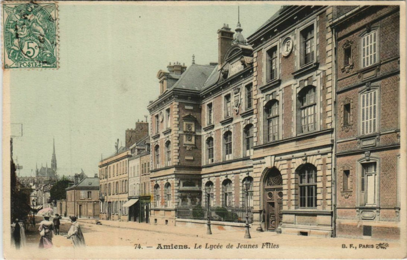 Carte postale ancienne Amiens Lycée des Jeunes Filles à Amiens