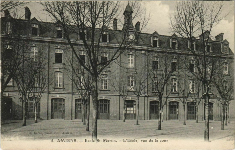 Carte postale ancienne Amiens Ecole Saint-Martin à Amiens
