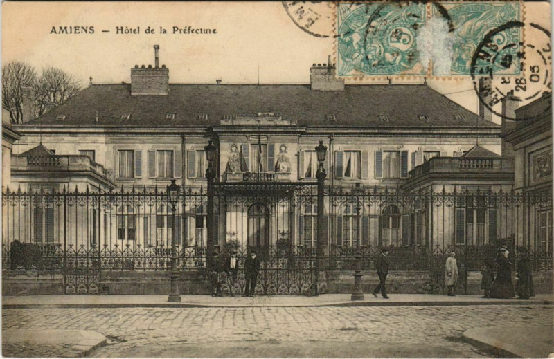 Carte postale ancienne Amiens Hotel de la Préfecture à Amiens