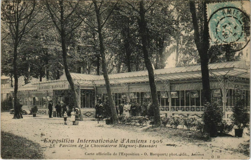 Carte postale ancienne Expo 1906 Amiens Pavillon de la Chocolaterie Magniez-Baussart à Amiens