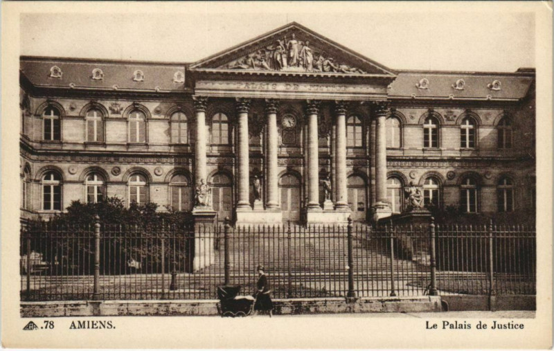 Carte postale ancienne Amiens Palais de Justice à Amiens