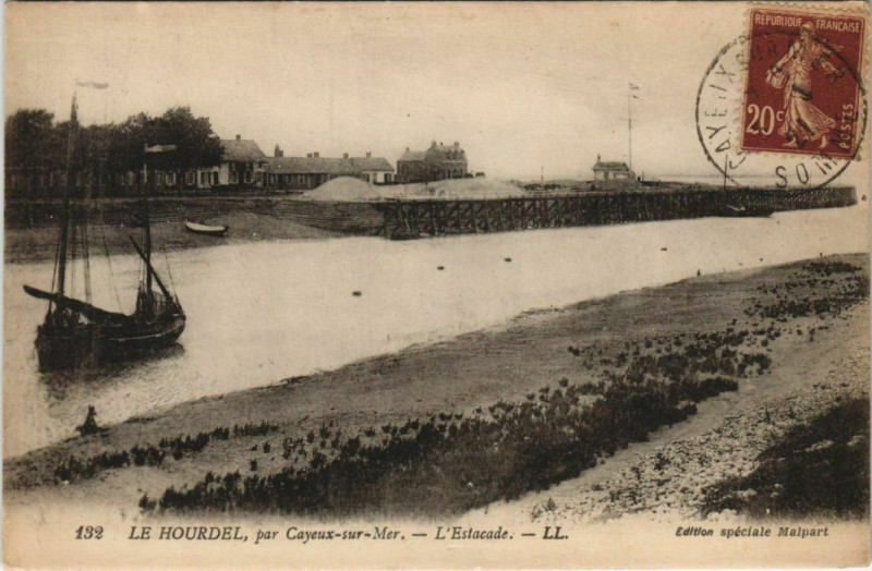 Carte postale ancienne Le Hourdel Estacade