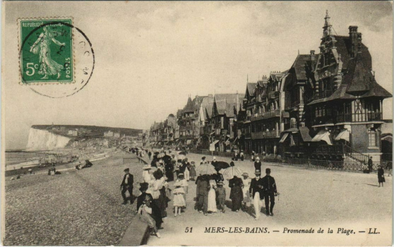 Carte postale ancienne Mers-les-Bains Promenade de la Plage à Mers-les-Bains