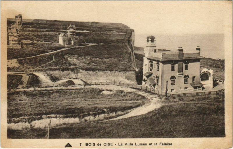 Carte postale ancienne Bois-de-Cise La Villa Lumen et la Falaise